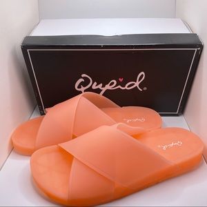 New Qupid ModCloth pink slides womens 7